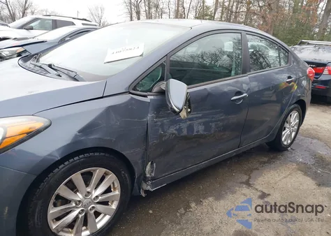 2014 Kia Forte Lx z USA, uszkodzony, nr VIN KNAFX4A67E5224955